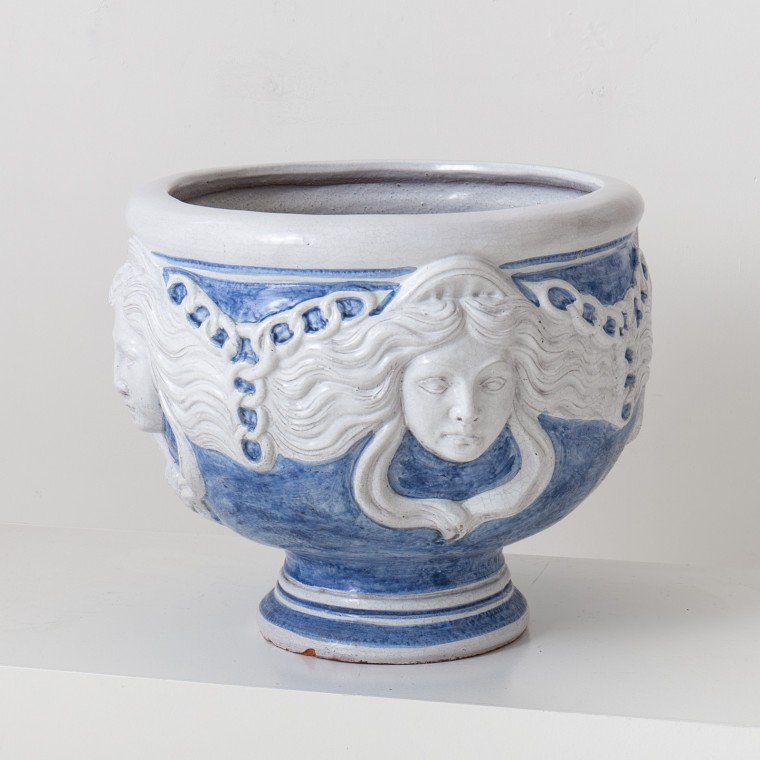 Florentine 'Medusa' Jardinière